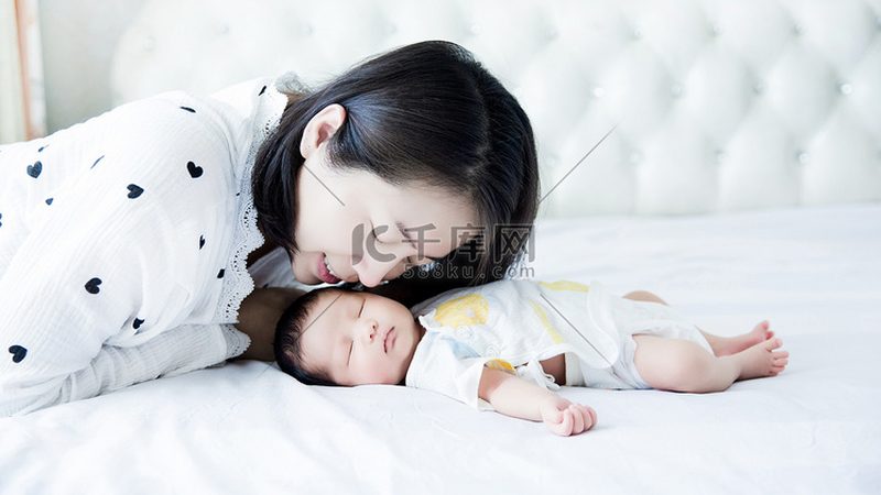 宝宝游泳馆加盟，你了解其中的关键要素吗？**